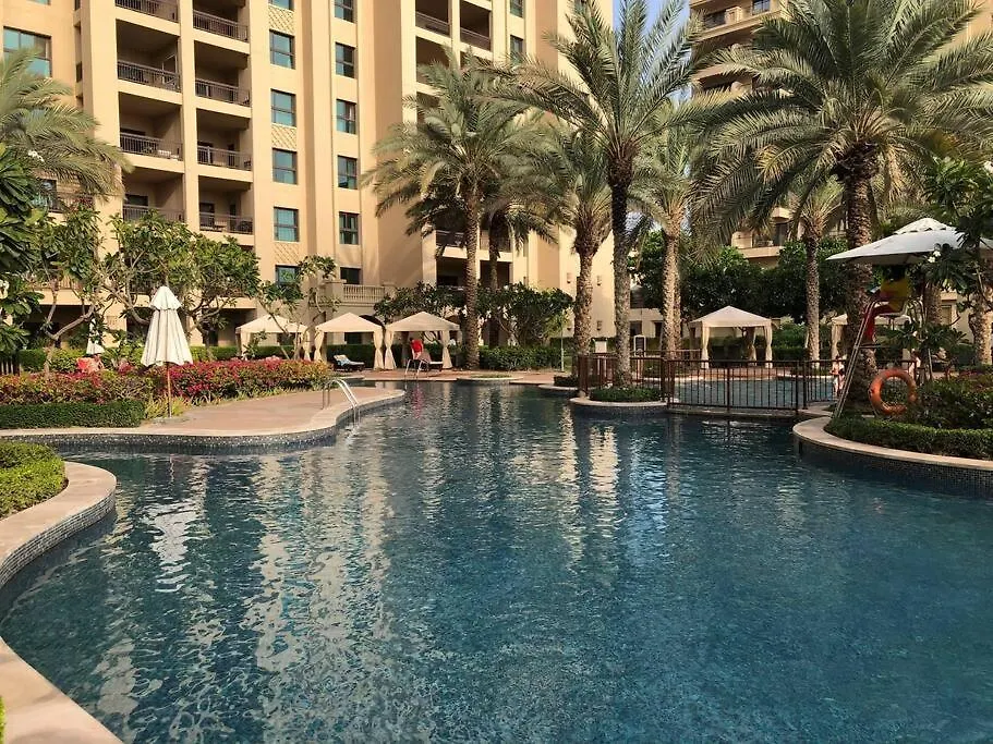 Ultimate Stay / Fairmont Residences The Palm / Designer Luxury / Direct Beach Access / Big Terrace / Partial Sea View Dubái 0*,
