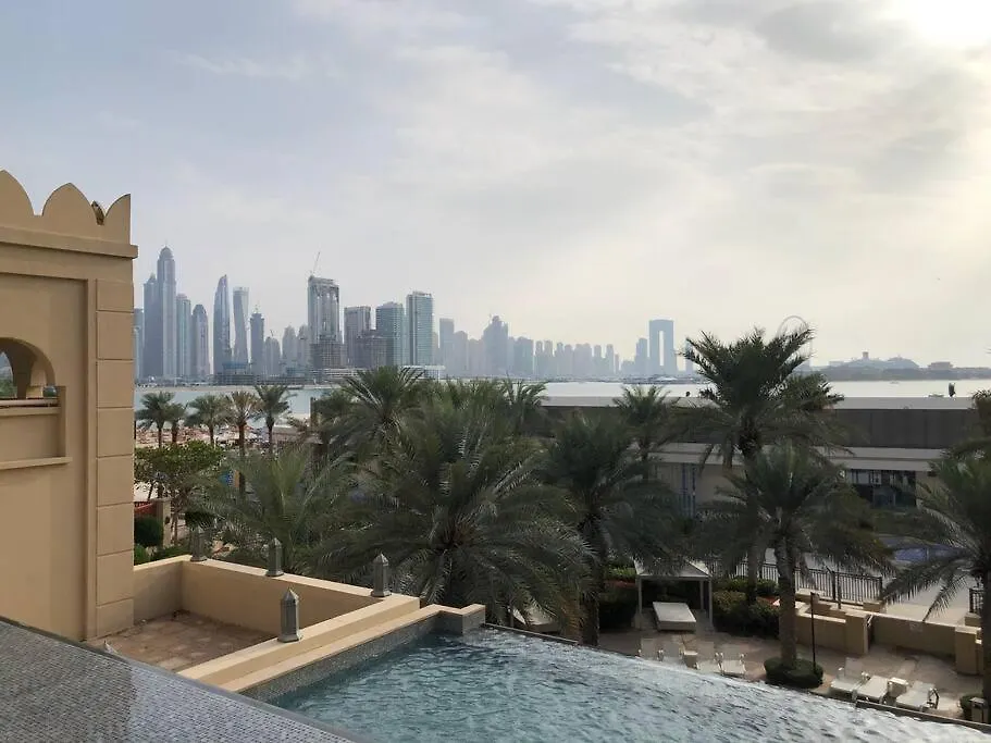 Ultimate Stay / Fairmont Residences The Palm / Designer Luxury / Direct Beach Access / Big Terrace / Partial Sea View Dubái
